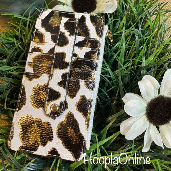 Snow Leopard 11” Tablet Sleeve/Clutch Handbag - Picture 9 of 15